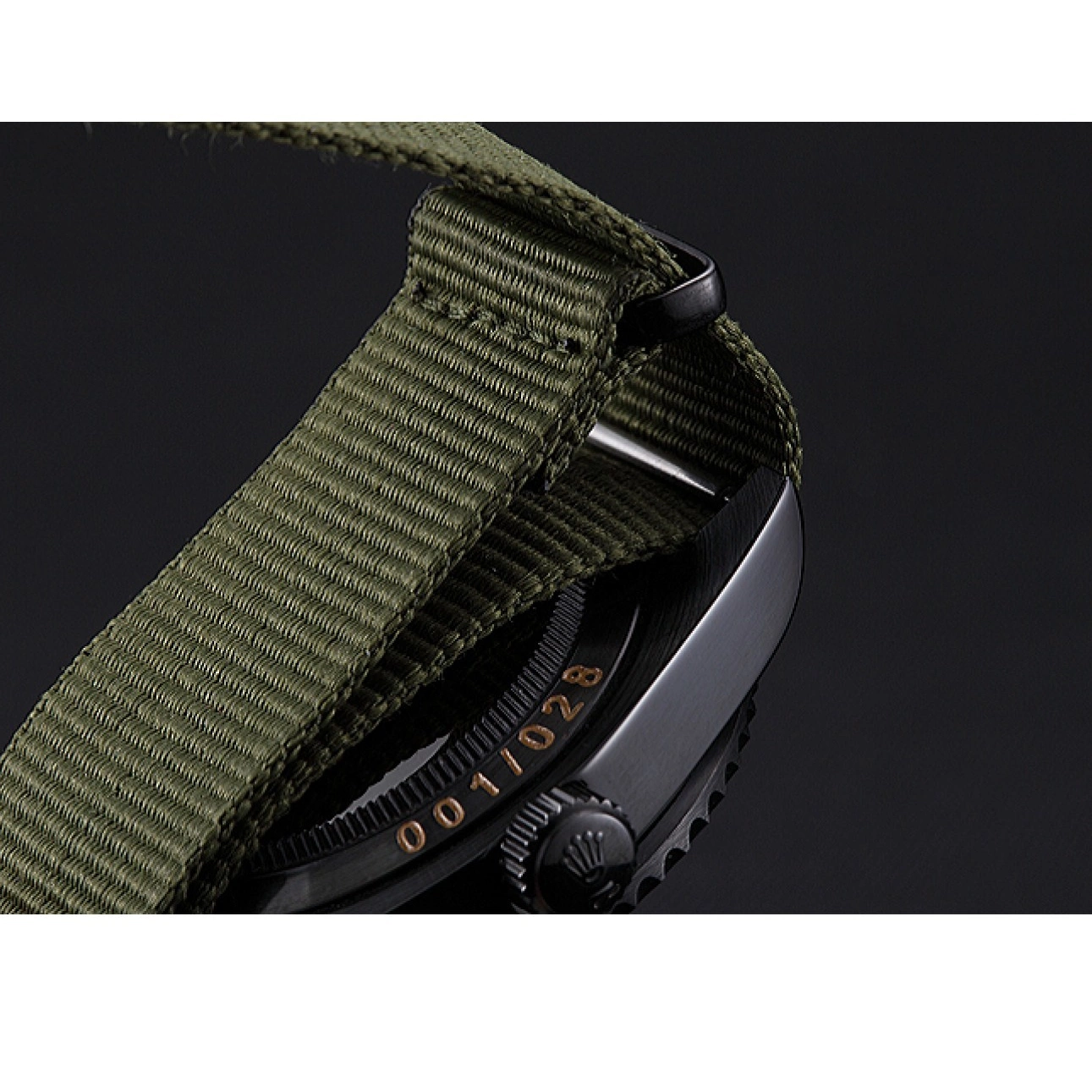 Aaa replica Rolex 621995 Stealth Submariner Olive 0824